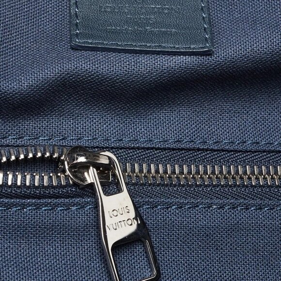 Louis Vuitton Damier Canvas Runner Backpack Bag - Picture 11 of 12